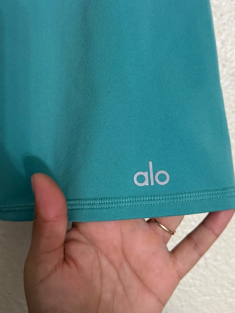 ALO Yoga Ocean Teal High Waist Biker Short size Medium